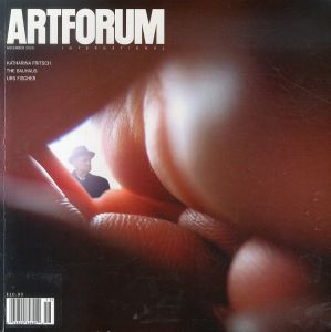 Artforum International November 2009/のサムネール